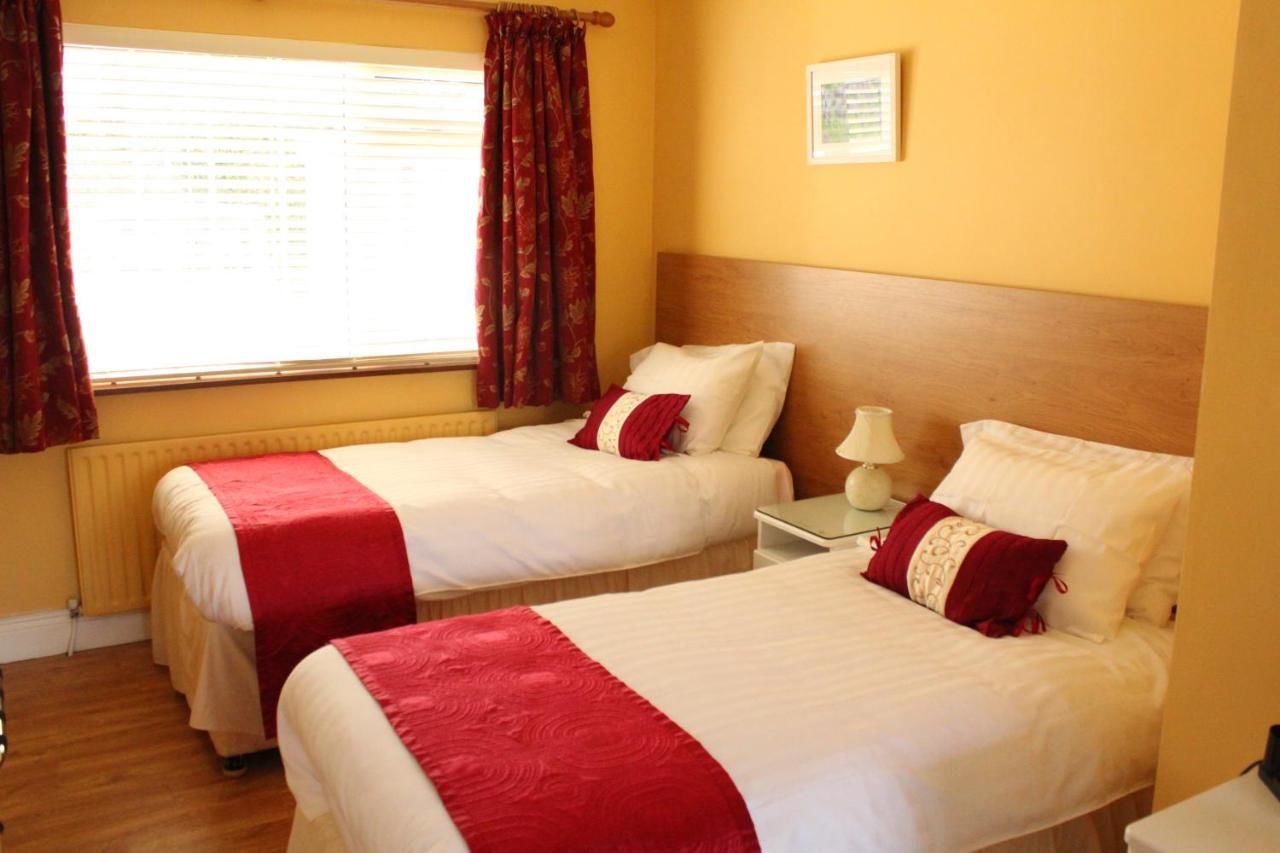 Отели типа «постель и завтрак» Seacourt Accommodation Tramore Трамор