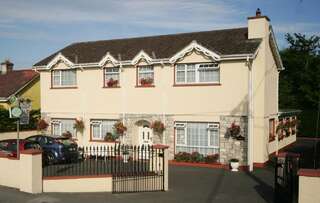 Отели типа «постель и завтрак» Seacourt Accommodation Tramore Трамор-0